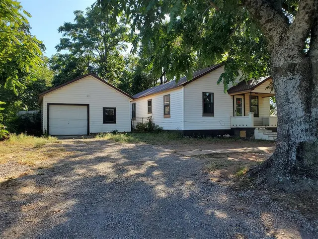 Photo 4 — 1706 SE 59th Street, Valley Brook, OK 73129