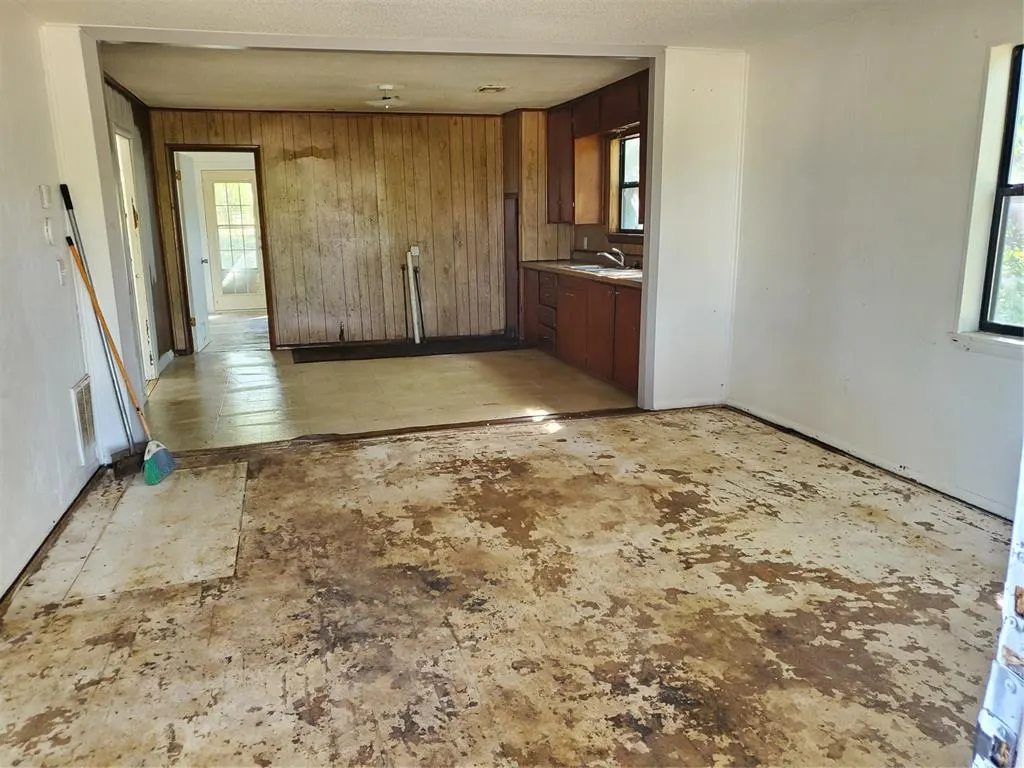 Photo 6 — 1706 SE 59th Street, Valley Brook, OK 73129