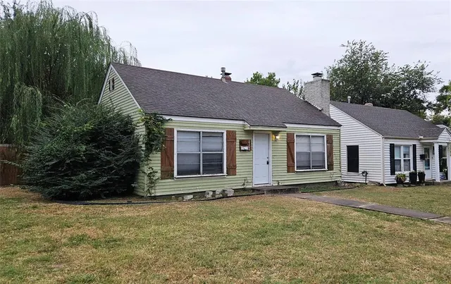 Photo 2 — 2300 NW 31st Street, Oklahoma City, OK 73112
