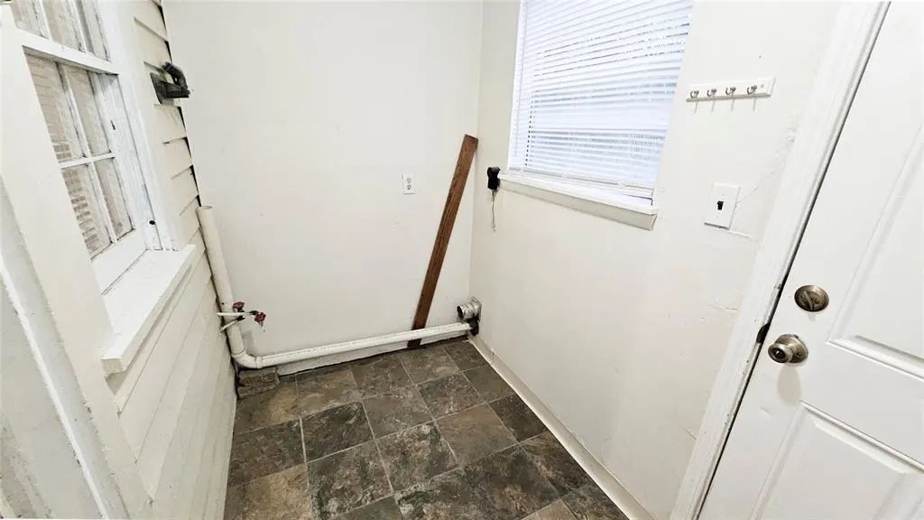 Photo 17 — 2300 NW 31st Street, Oklahoma City, OK 73112