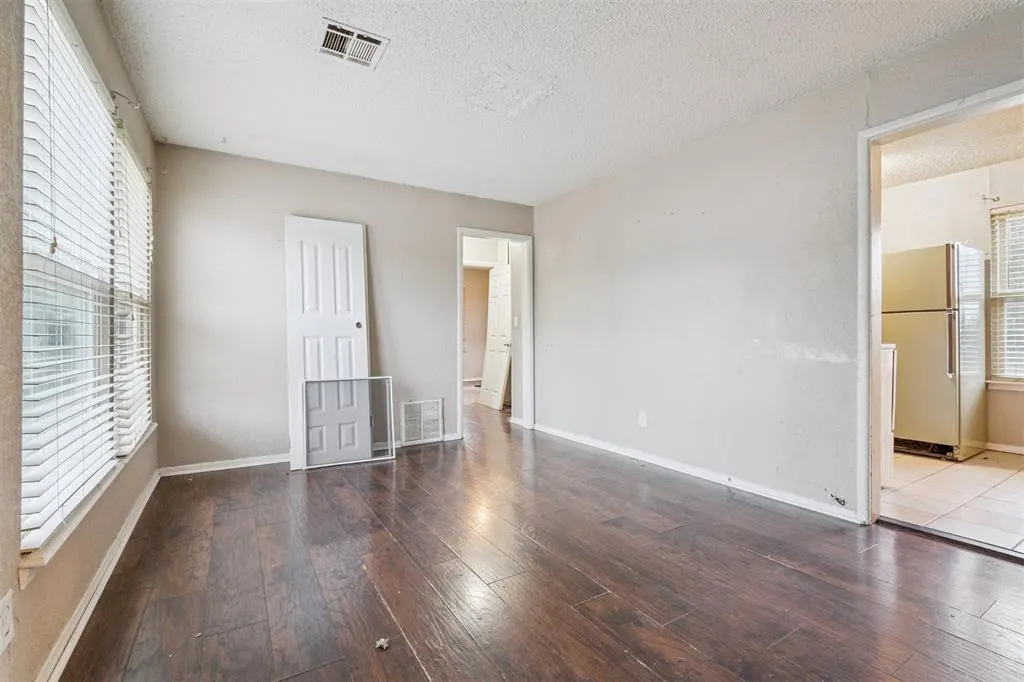 Photo 8 — 3264 SW 49th Street, Oklahoma City, OK 73119
