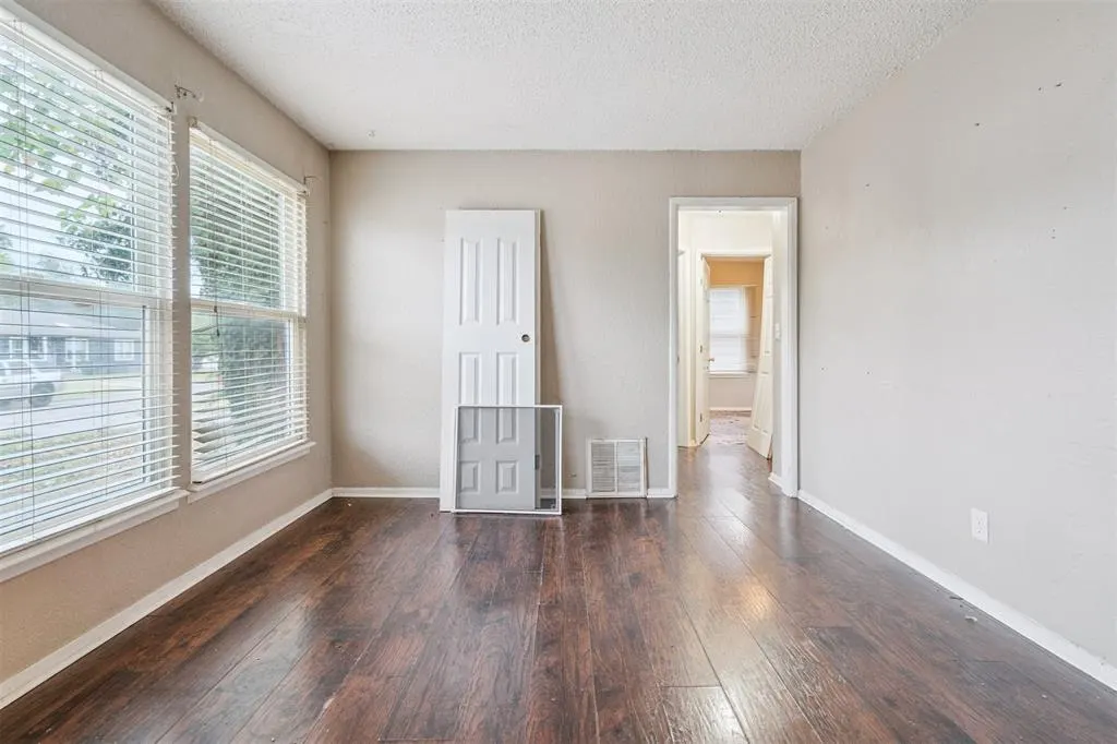 Photo 10 — 3264 SW 49th Street, Oklahoma City, OK 73119