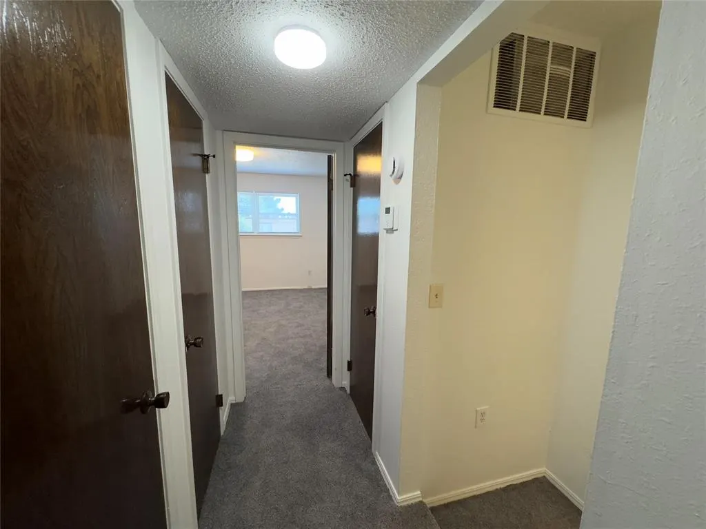 Photo 29 — 3325 Brookhollow Court, Oklahoma City, OK 73120