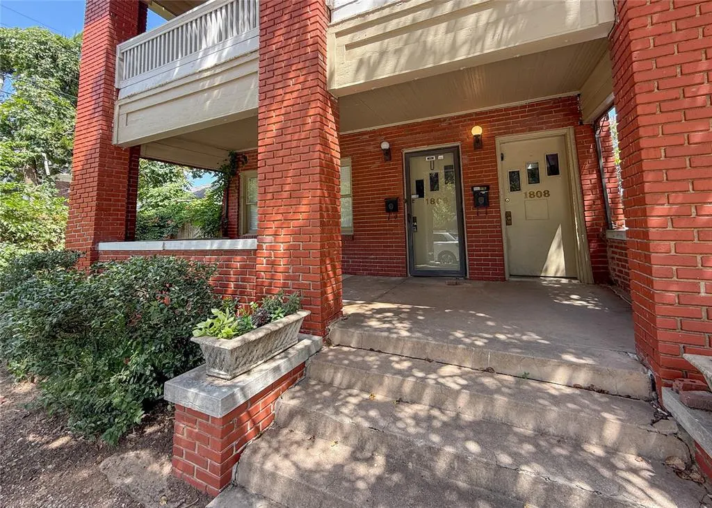 Photo 23 — 1808 N Robinson Avenue, Oklahoma City, OK 73103
