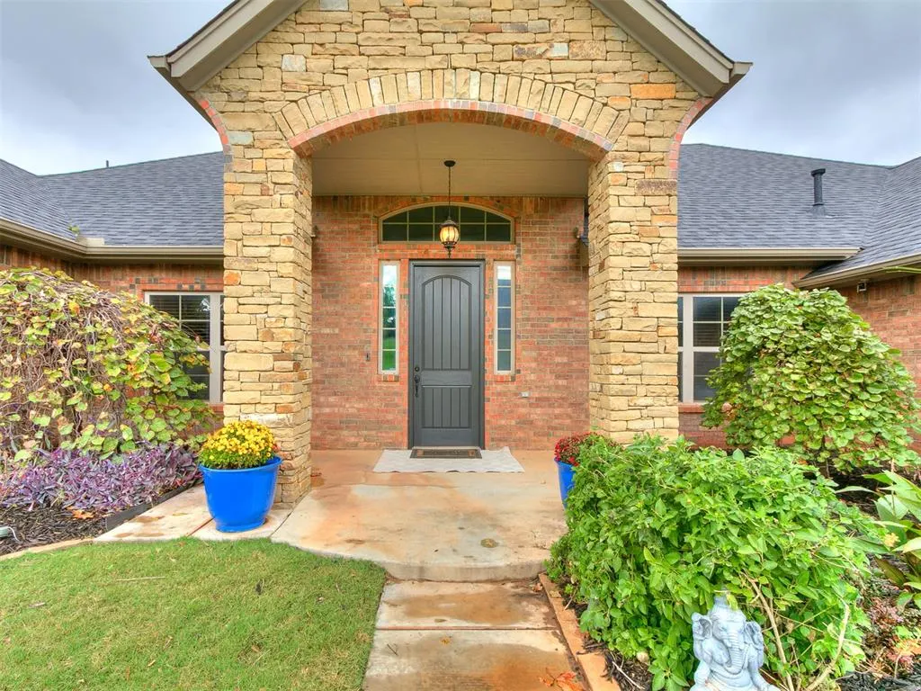 Photo 35 — 11019 Green Meadows Drive, Edmond, OK 73025