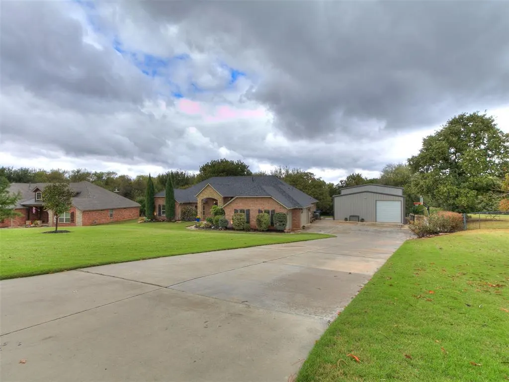 Photo 39 — 11019 Green Meadows Drive, Edmond, OK 73025