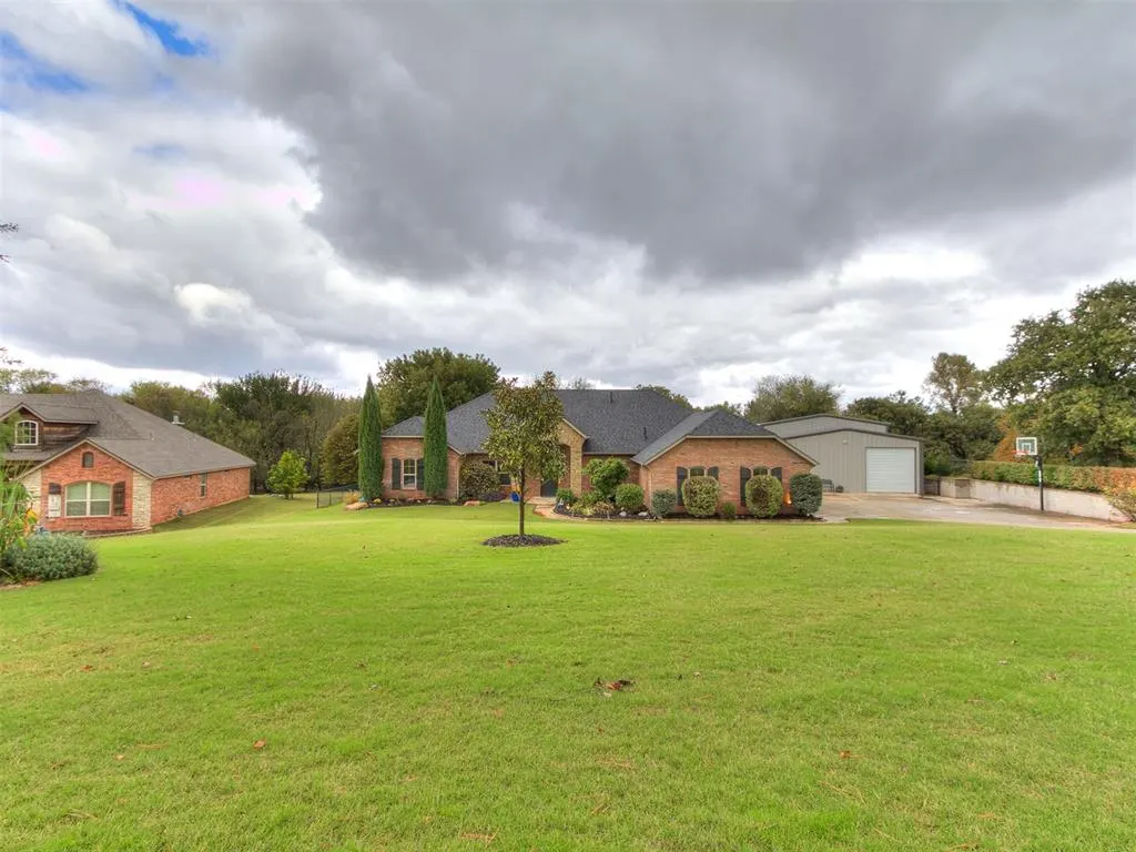 Photo 41 — 11019 Green Meadows Drive, Edmond, OK 73025