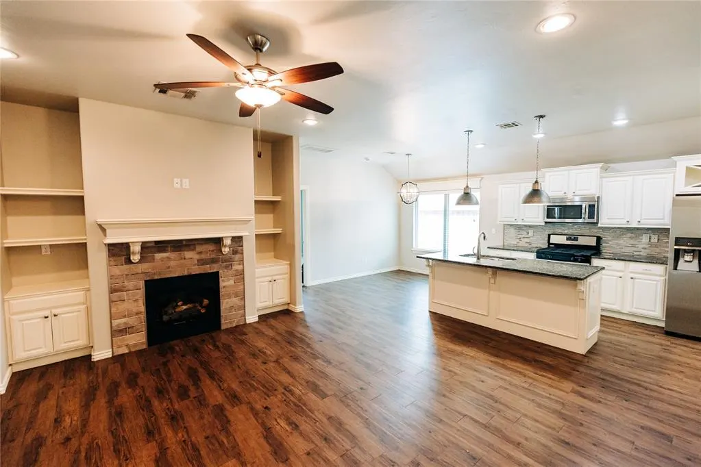 Photo 5 — 8701 SW 37th Street, Oklahoma City, OK 73179