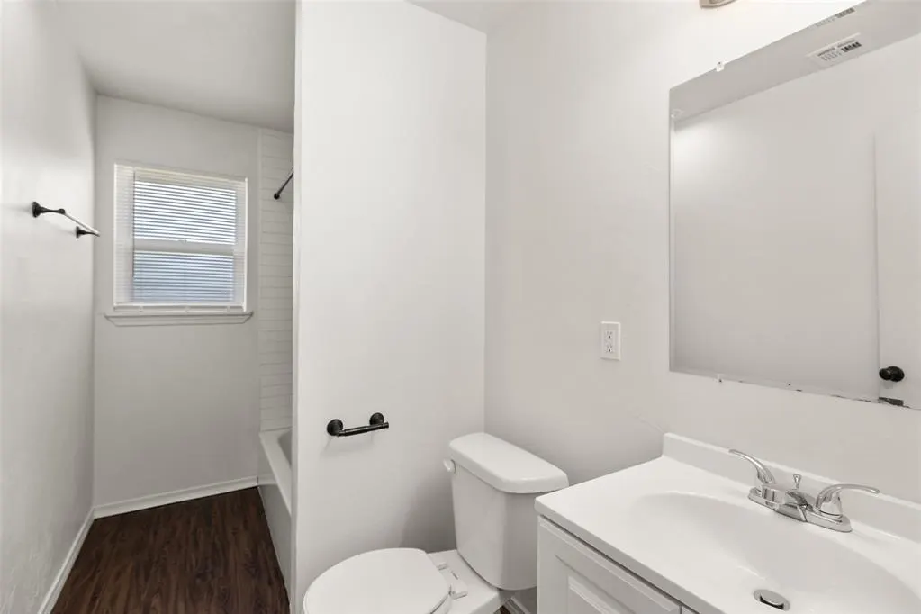 Photo 10 — 1300 NW 102nd Street, Oklahoma City, OK 73114