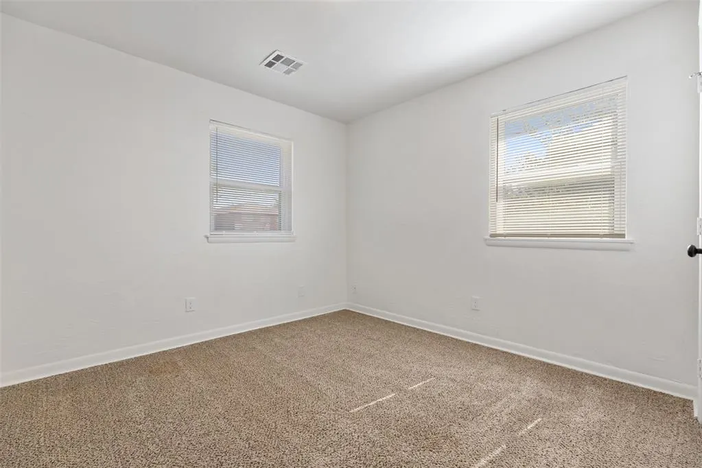 Photo 12 — 1300 NW 102nd Street, Oklahoma City, OK 73114