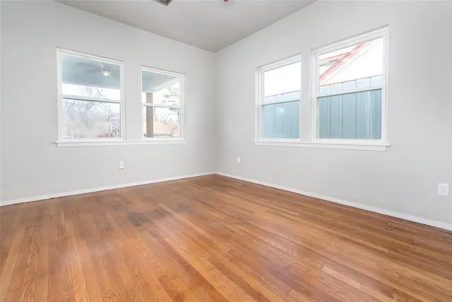 Photo 7 — 1008 NW 45th Street, Oklahoma City, OK 73118