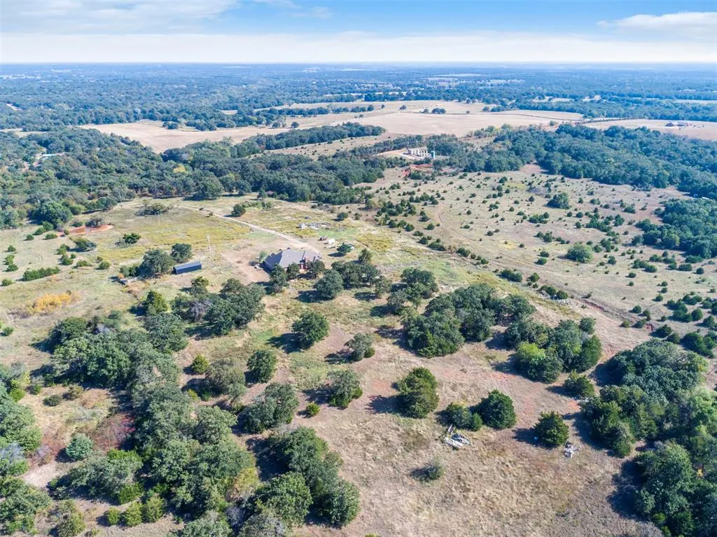 Photo 4 — 10501 Dobbs Road, Wellston, OK 74881