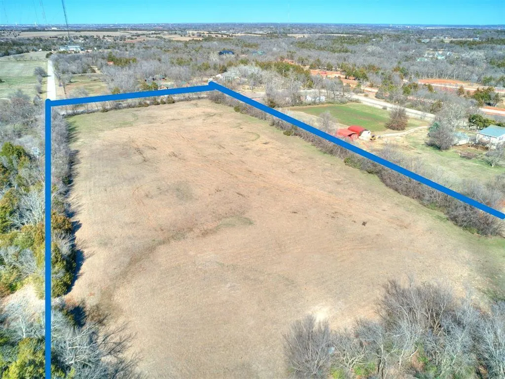 Photo 4 — 8300 Ridgeway Road, Oklahoma City, OK 73111