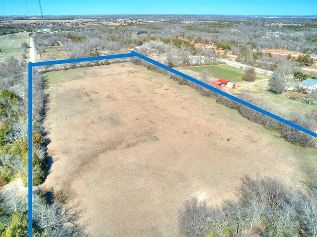 Photo 4 — 8300 Ridgeway Road, Oklahoma City, OK 73111