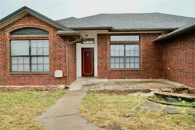 Front exterior — 5004 SE 84th Street, Oklahoma City, OK 73135