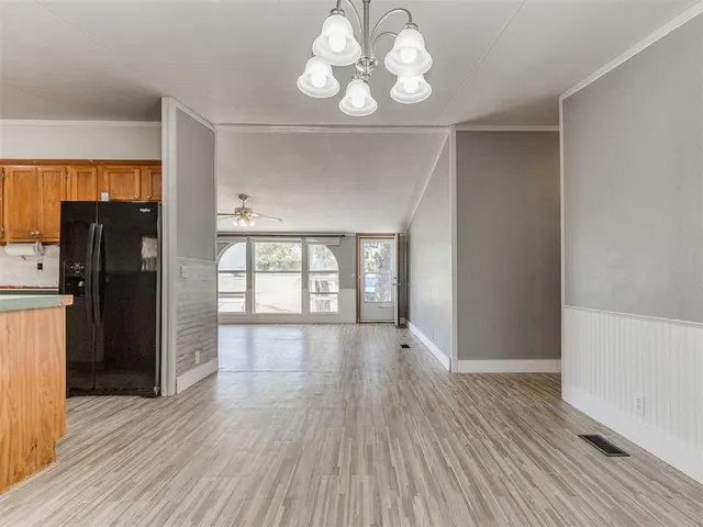Photo 5 — 1148 S Adams Avenue, Blanchard, OK 73010