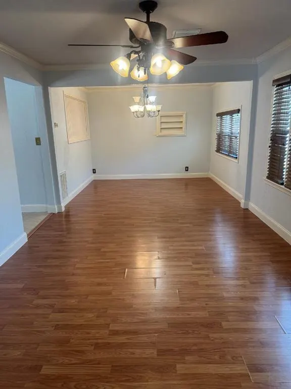 Photo 2 — 722 NW Maxwell Street, Ardmore, OK 73401