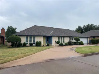 Sold home at 127 Rosewood Drive