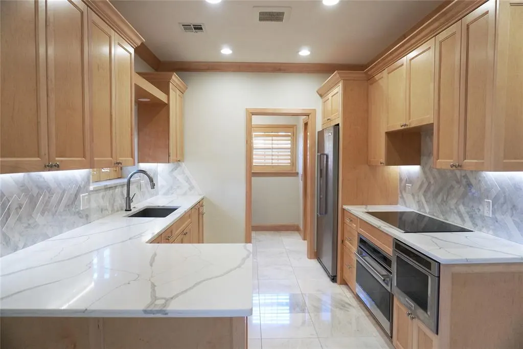 Photo 10 — 6208 Waterford Boulevard 95, Oklahoma City, OK 73118