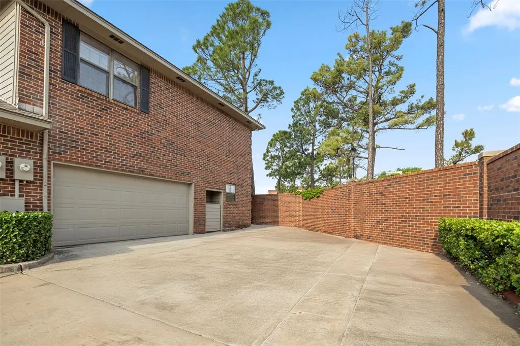 Photo 32 — 6208 Waterford Boulevard 95, Oklahoma City, OK 73118