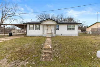 Sold home at 1514 W McAlester