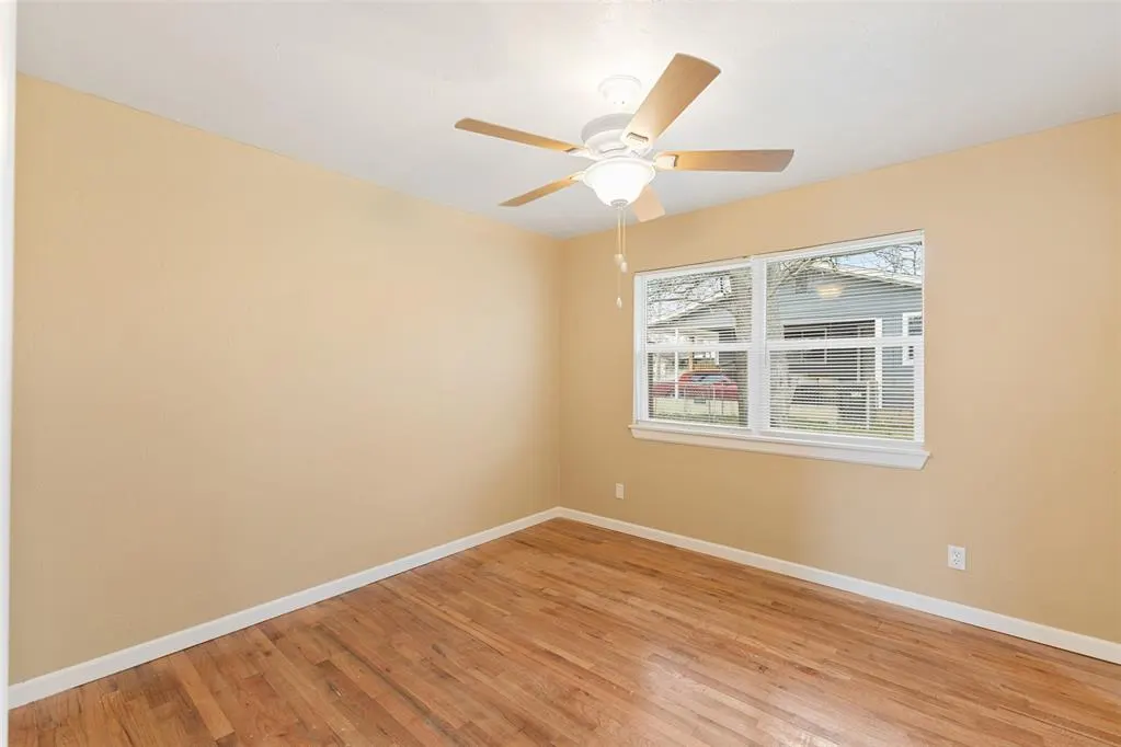 Photo 11 — 1514 W McAlester, Sulphur, OK 73086