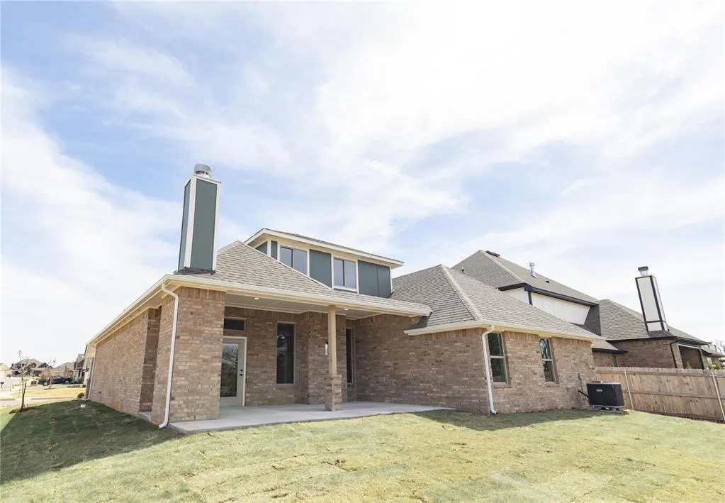 Photo 25 — 3324 Courtney Creek Drive, Edmond, OK 73012