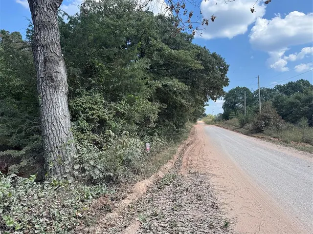 Photo 4 — 0 Yellow Brick Road, Tecumseh, OK 74873