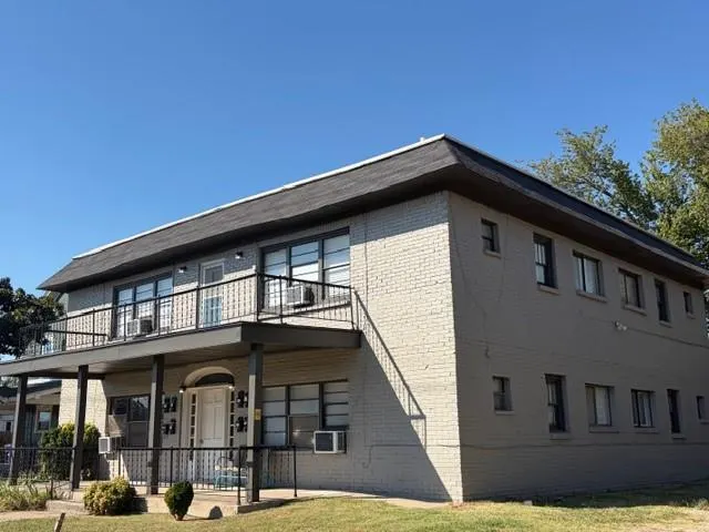 Front exterior — 1209 NW 30th Street, Oklahoma City, OK 73118