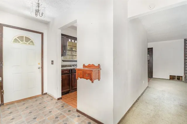 Photo 7 — 2100 Oakhollow Drive, Newcastle, OK 73065