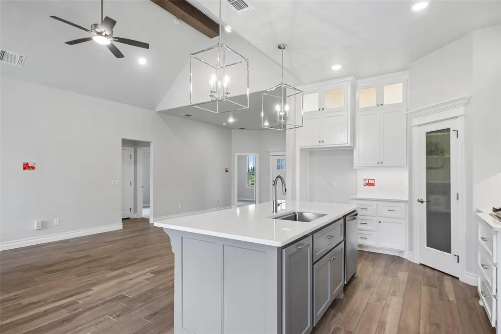 Photo 4 — 10309 SW 56th Street, Mustang, OK 73064