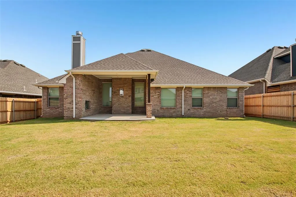 Photo 37 — 10309 SW 56th Street, Mustang, OK 73064