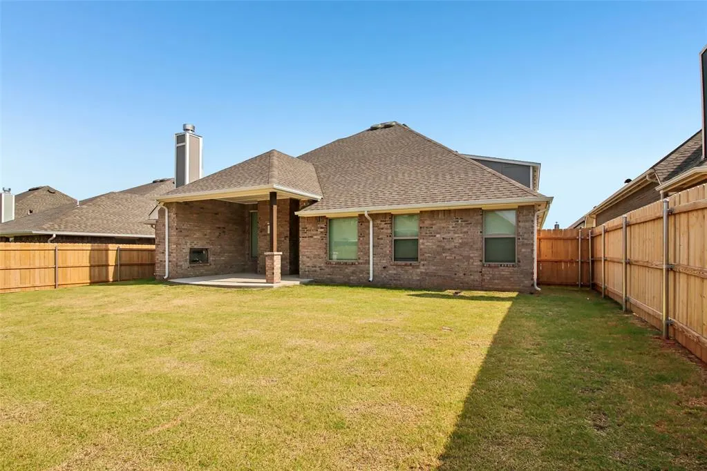 Photo 39 — 10309 SW 56th Street, Mustang, OK 73064