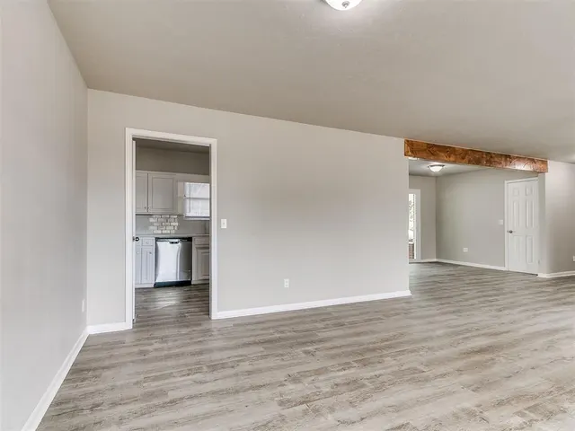 Photo 8 — 4613 SW 29th Street, Oklahoma City, OK 73179