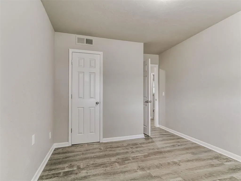 Photo 18 — 4613 SW 29th Street, Oklahoma City, OK 73179