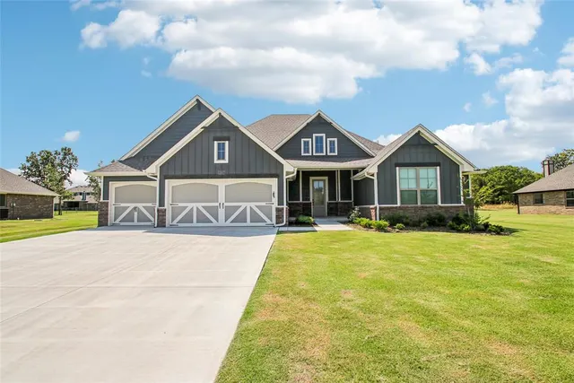 Photo 2 — 12317 Samara Drive, Oklahoma City, OK 73173