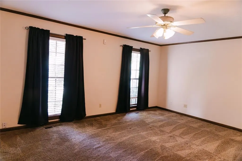 Photo 11 — 3901 NW 44th Street, Oklahoma City, OK 73112