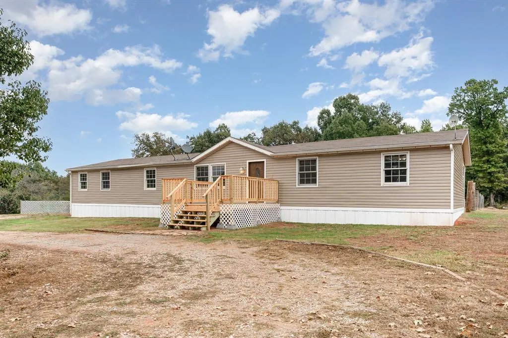 Photo 2 — 15908 Oakside Drive, Newalla, OK 74857
