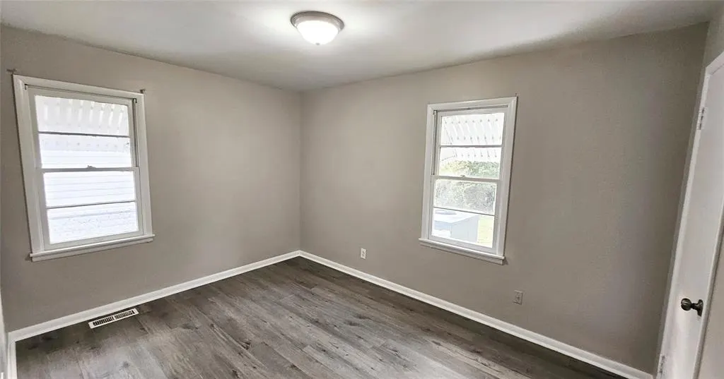 Photo 10 — 3320 NE 14th Street, Oklahoma City, OK 73117