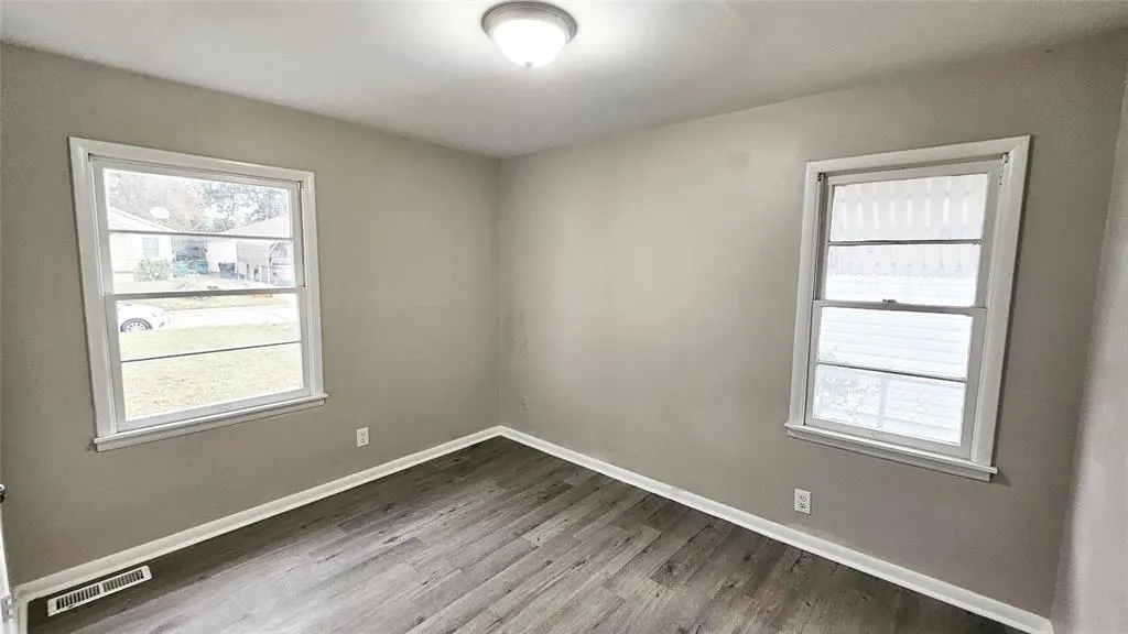 Photo 11 — 3320 NE 14th Street, Oklahoma City, OK 73117
