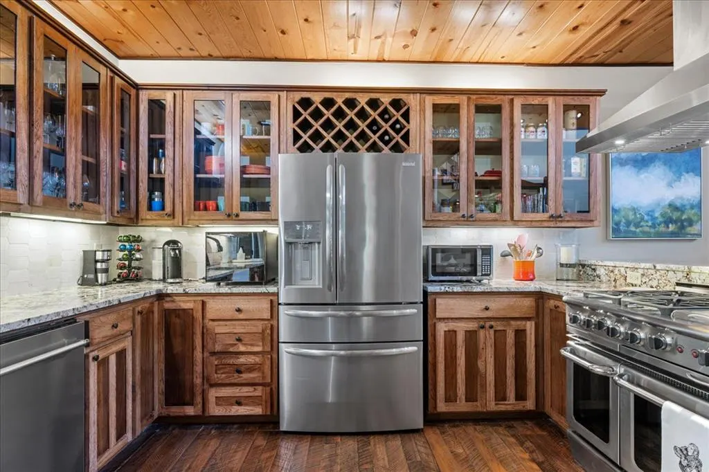 Photo 41 — 1110 Lake Ridge Lane, Broken Bow, OK 74728