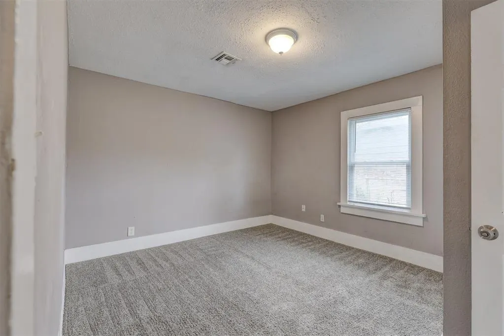 Photo 17 — 1714 N Kelham Avenue, Oklahoma City, OK 73111