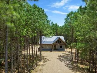 Sold home at 60 Sunrise Trail