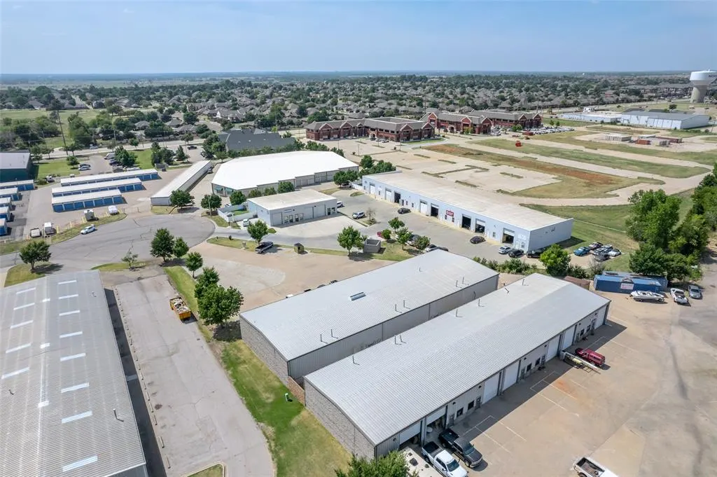 Photo 14 — 2709 Bart Conner Court 101, Norman, OK 73072