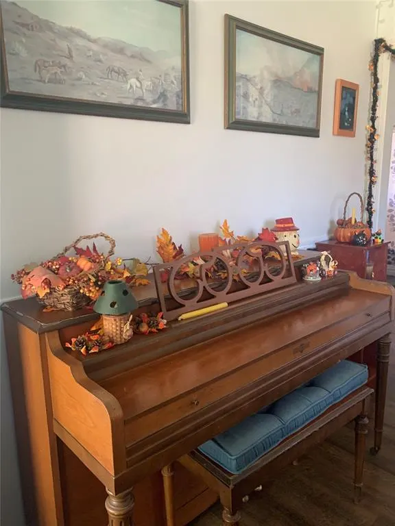 Photo 9 — 405 W Ponjo Avenue, Fort Cobb, OK 73038
