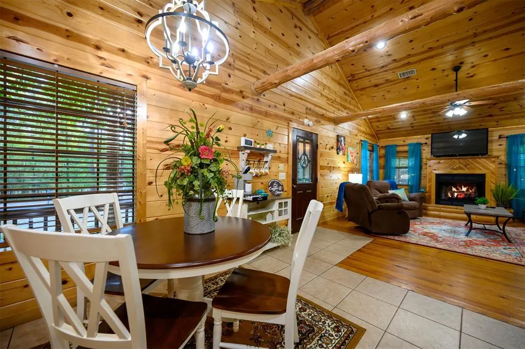 Photo 10 — 141 Lost Oaks Trail, Broken Bow, OK 74728
