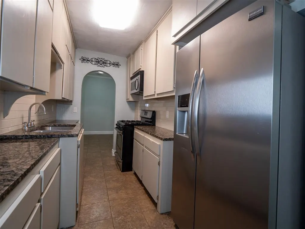 Photo 14 — 1000 NE 19th Street, Oklahoma City, OK 73111