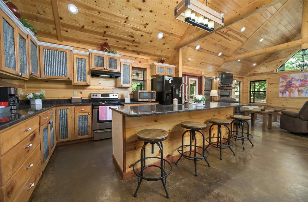 Photo 12 — 46 Banjo Lane, Broken Bow, OK 74728