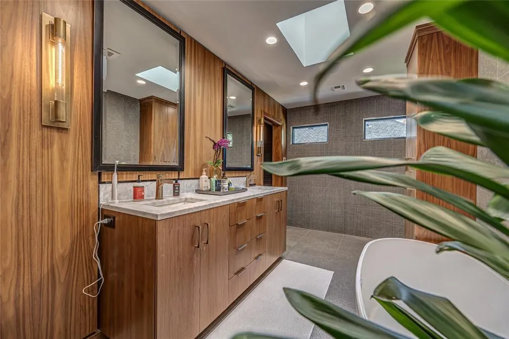 Photo 22 — 1232 Glenbrook Drive, Oklahoma City, OK 73118