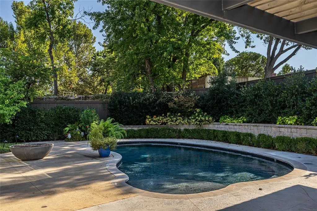 Photo 29 — 1232 Glenbrook Drive, Oklahoma City, OK 73118